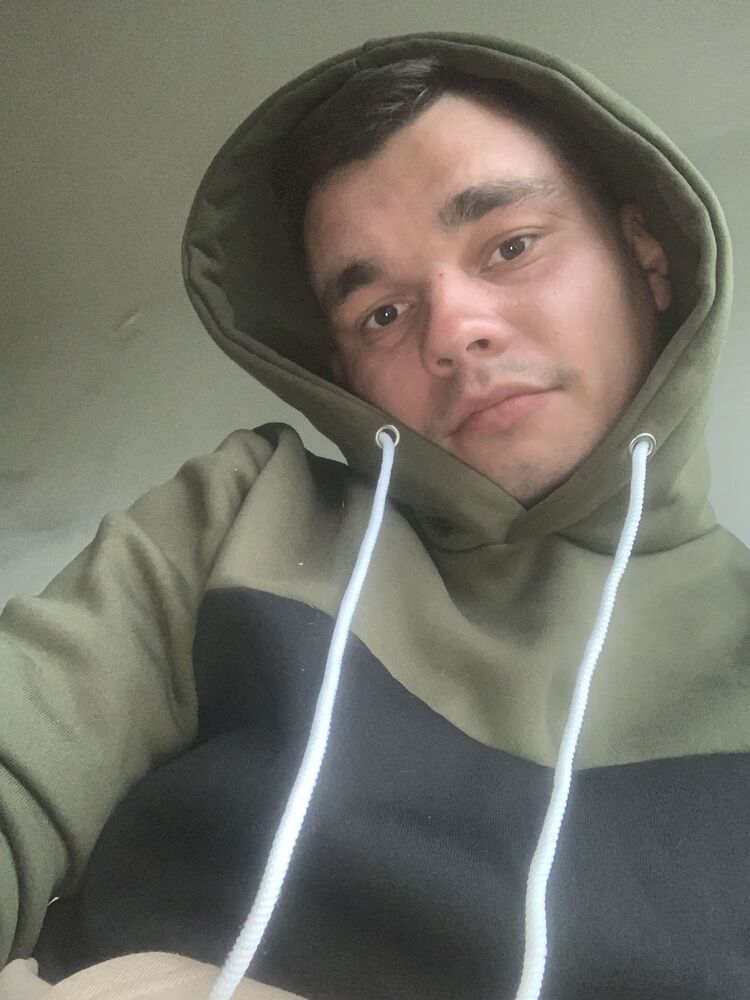  36746942  , 26 ,    