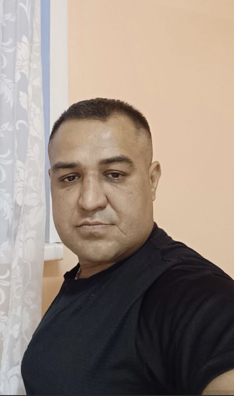  47164572  RAVIL, 43 ,    