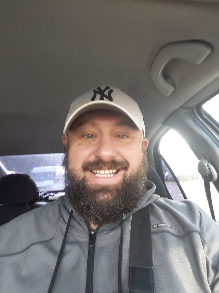  51412922  Vladimir, 46 ,    -