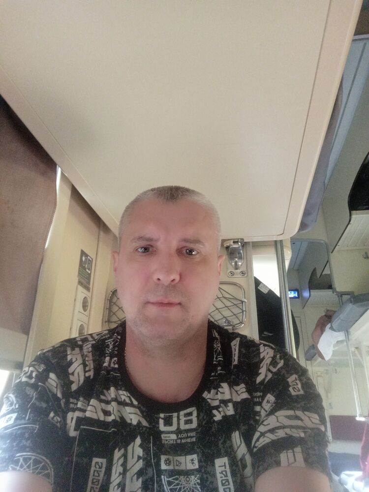  46680422  , 51 ,    