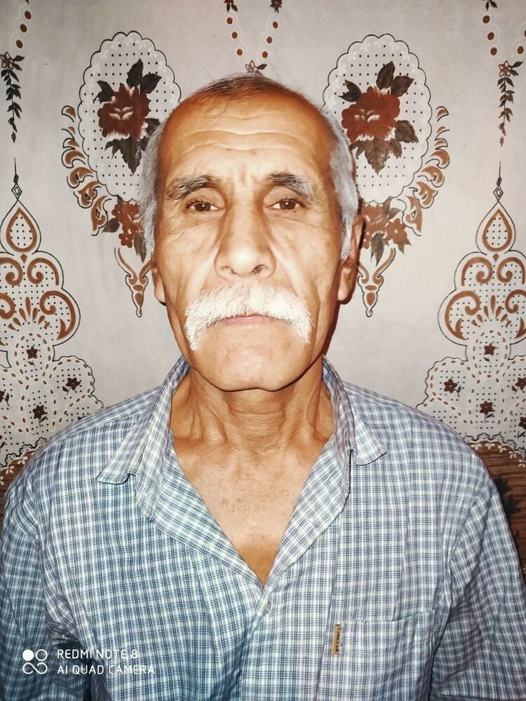  19028722  , 64 ,    