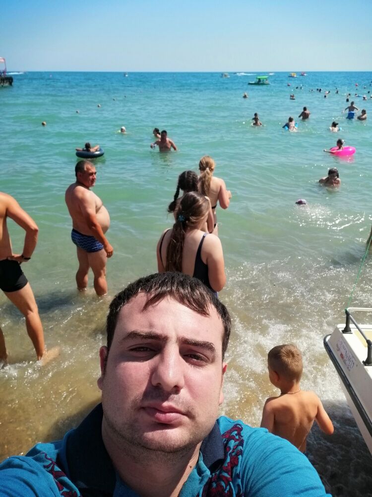  46792762  , 34 ,    --