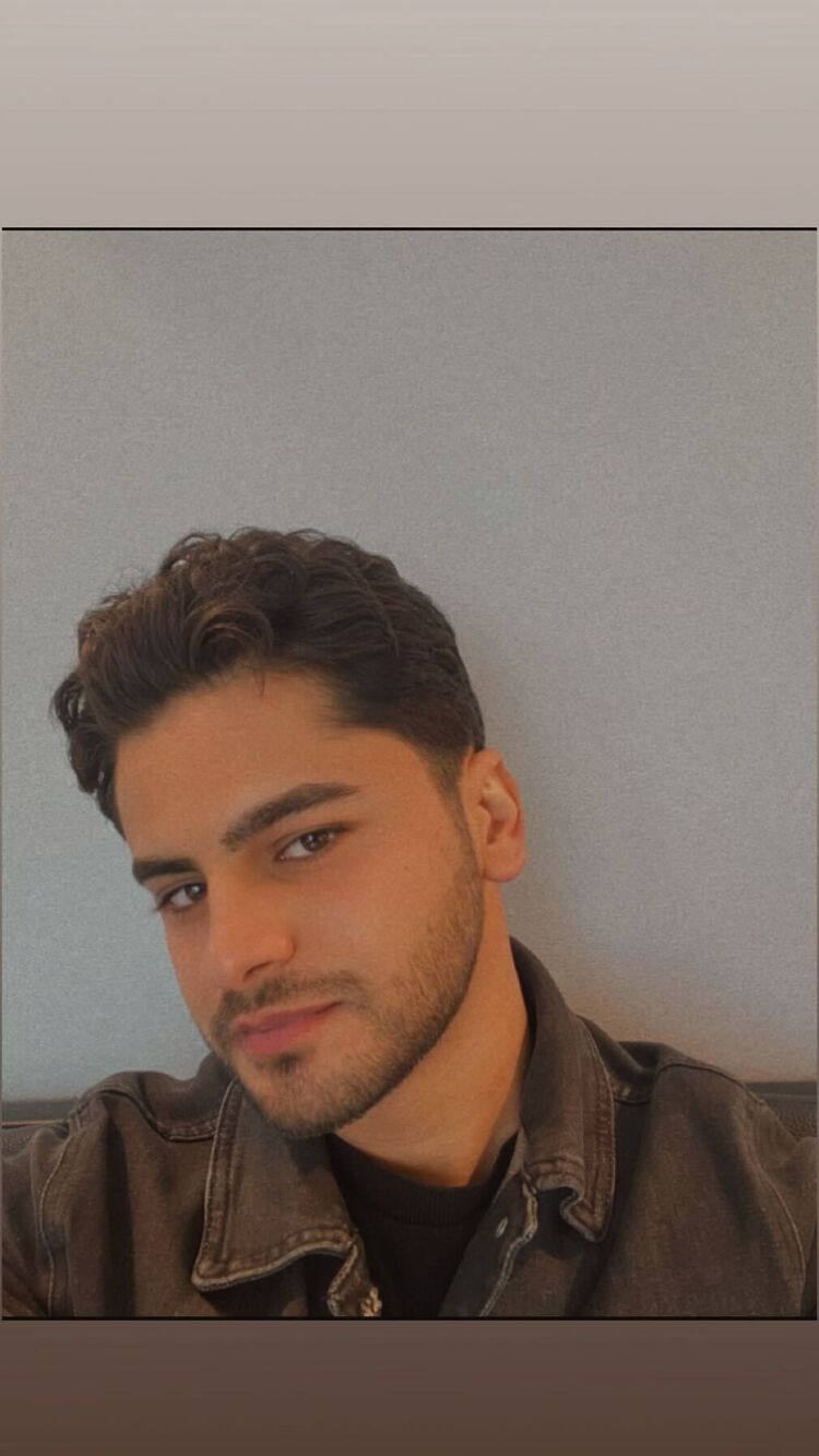  ,   Mudii, 28 ,   , c , 