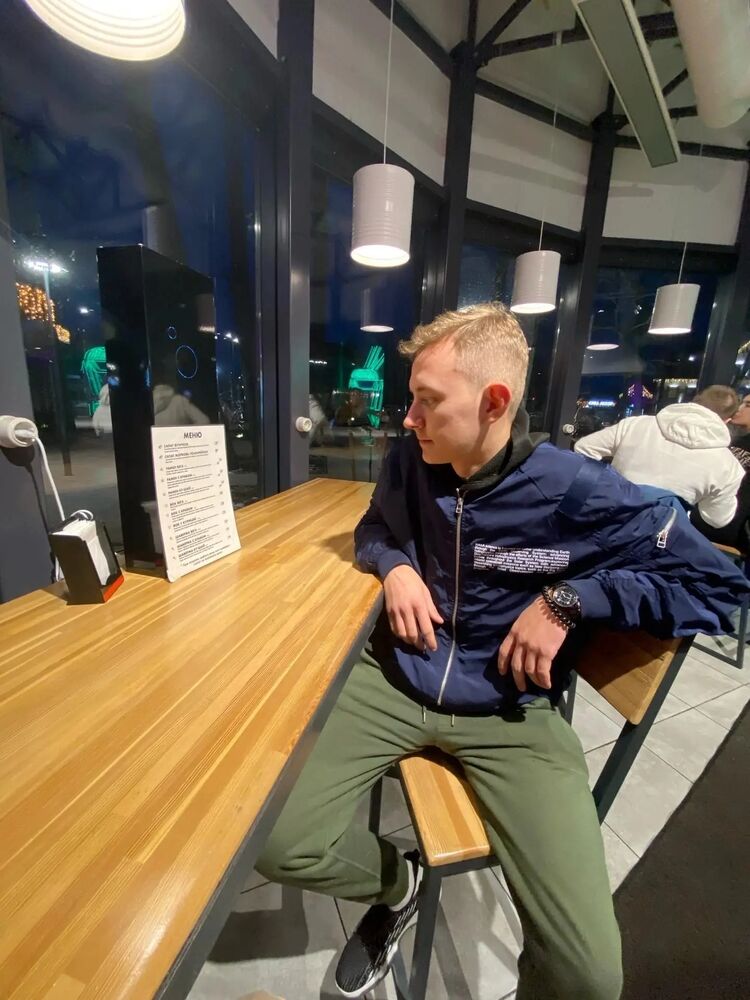 ���� 32111042 ����� ����, 24 ����, ���� ���������� � ������������