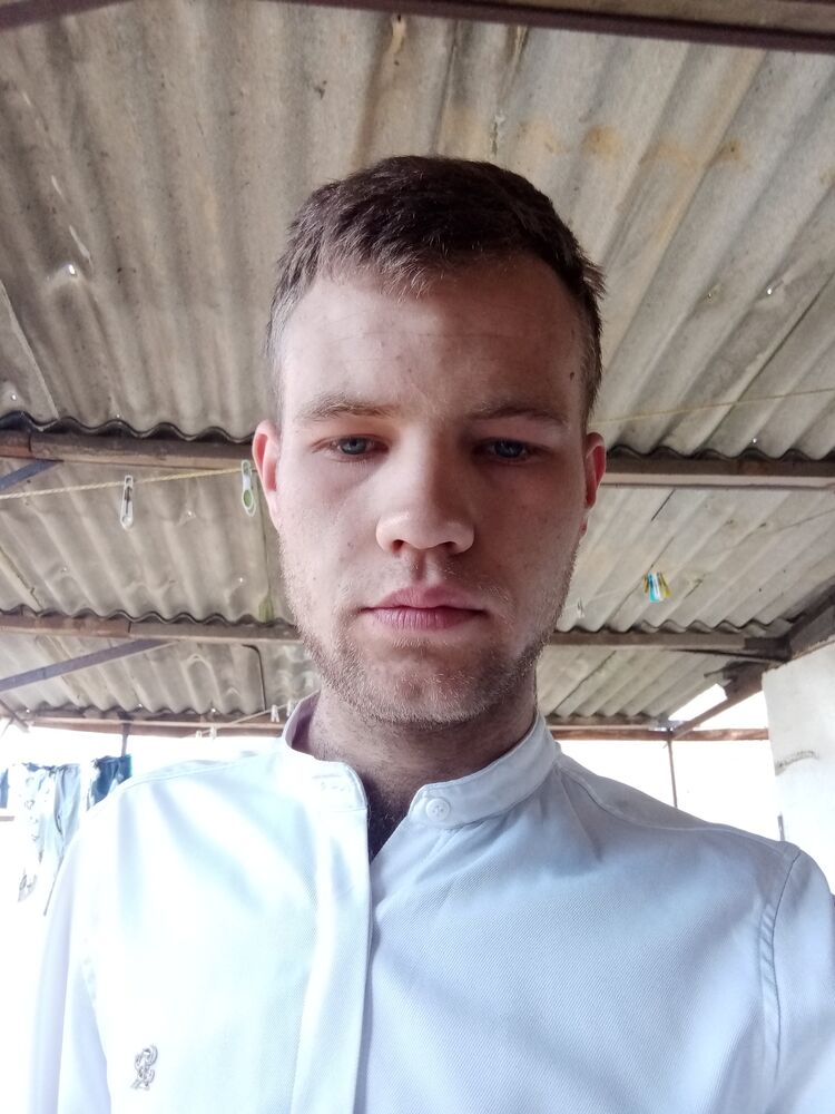 43690952  , 23 ,    