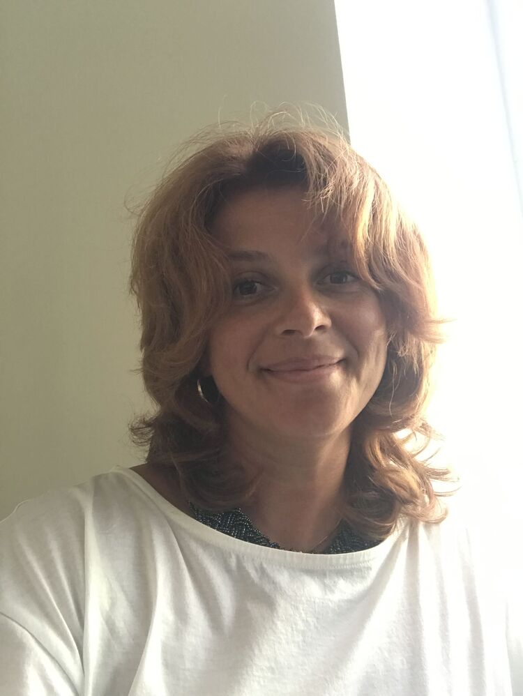  ,   Raissa, 40 ,   ,   