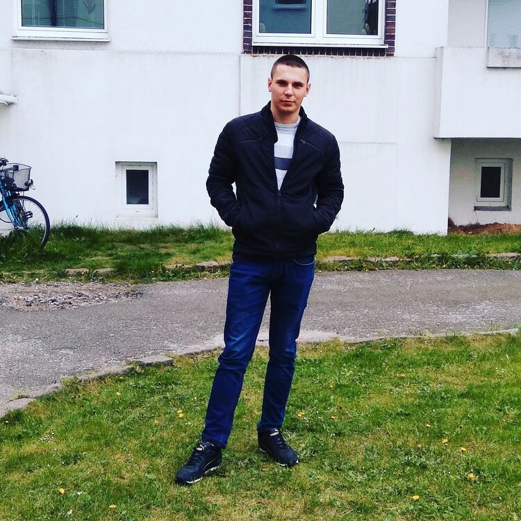  ,   Andrei, 31 ,   ,   , c 