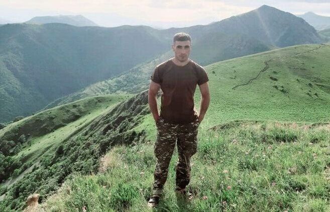  ,   Tiko, 25 ,   ,   , c 