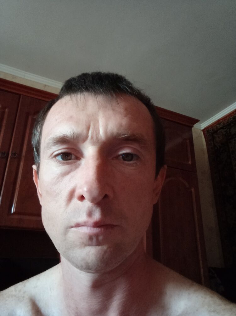  37410582  , 39 ,    