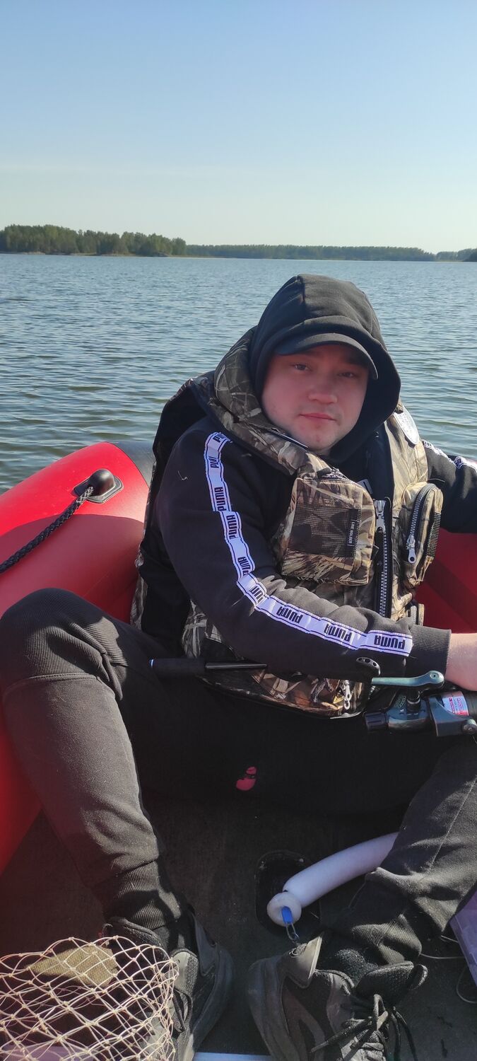 ���� 37779282 ������� �����, 32 ����, ���� ���������� � ����������