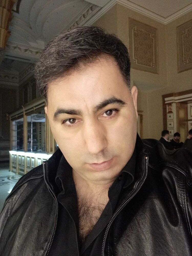  52826672  Murat, 41 ,    
