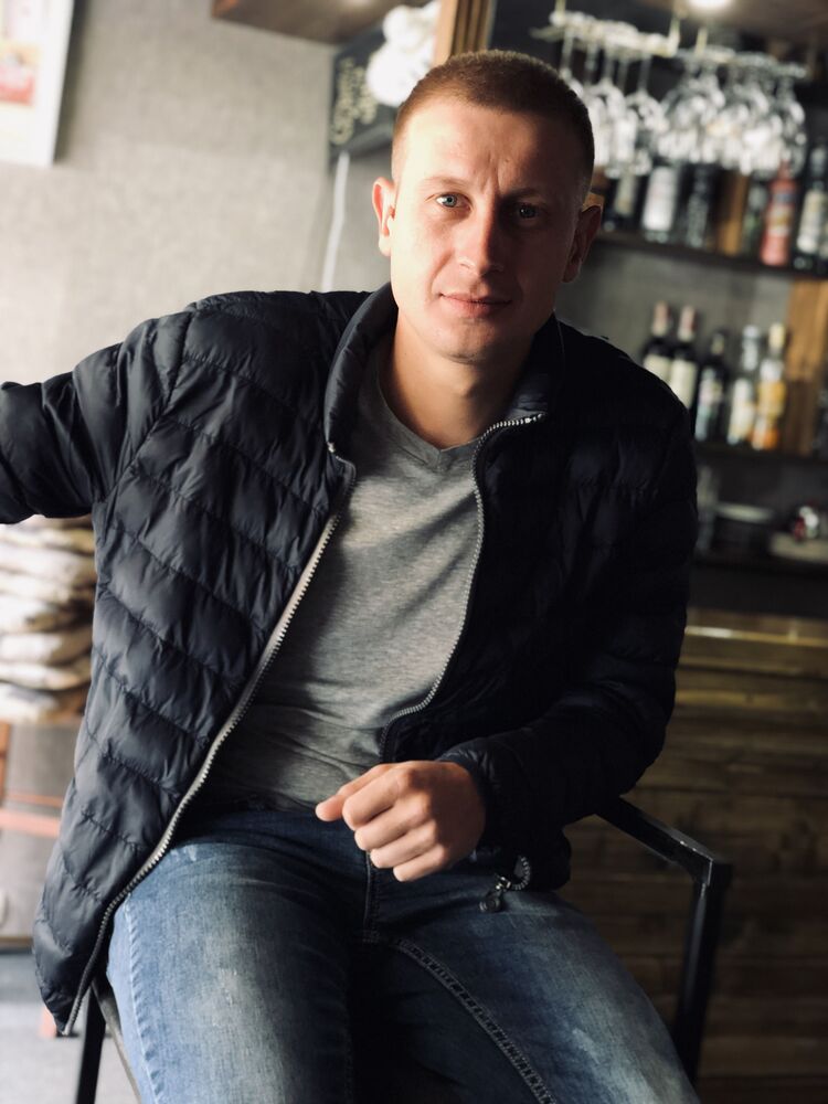  ,   Misha, 34 ,   ,   