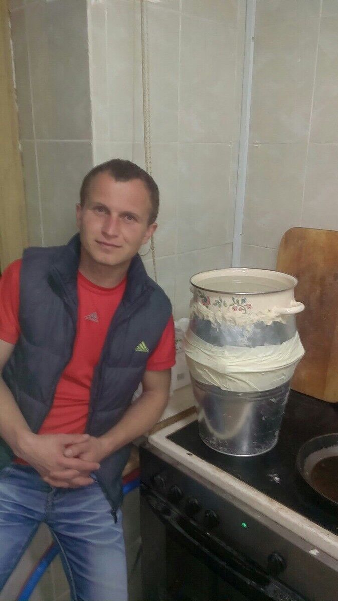   ,   Zhora, 37 ,   ,   , c 