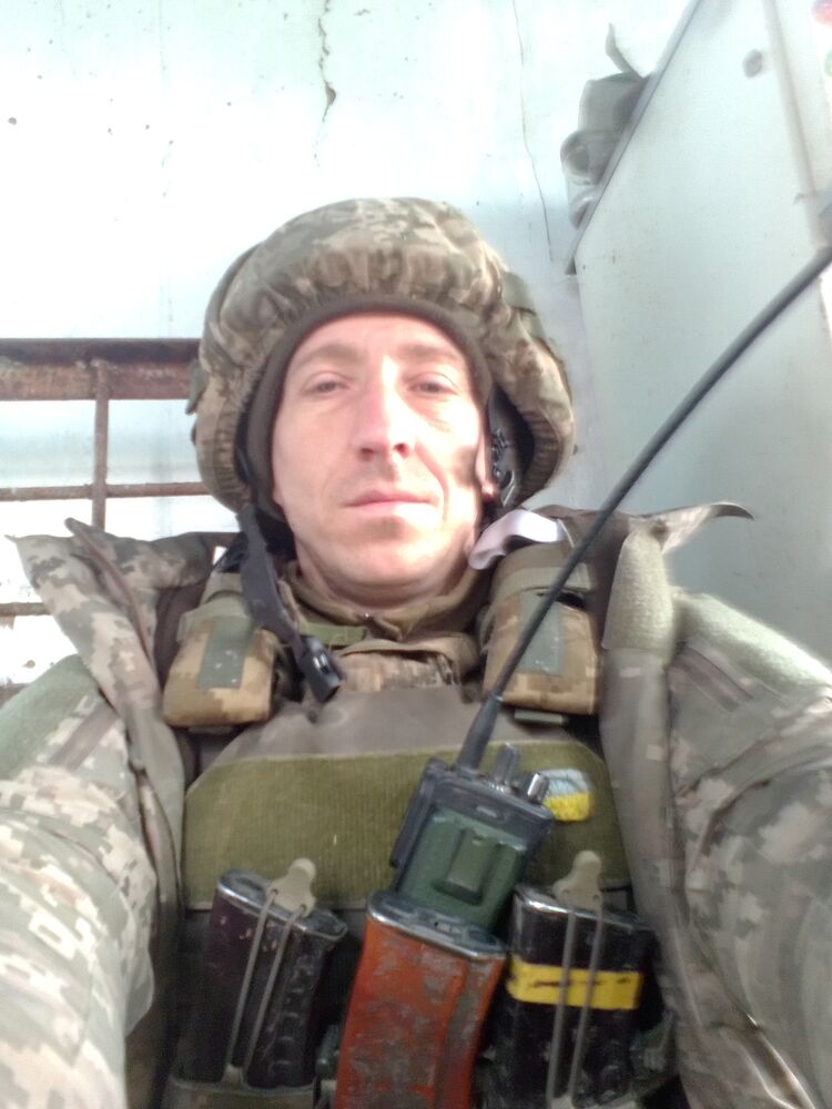  ,   Andrei, 35 ,   ,   , c 