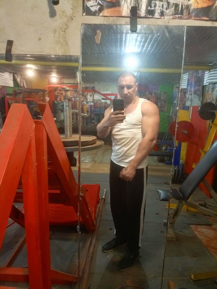   ,   Alexander, 41 ,   ,   