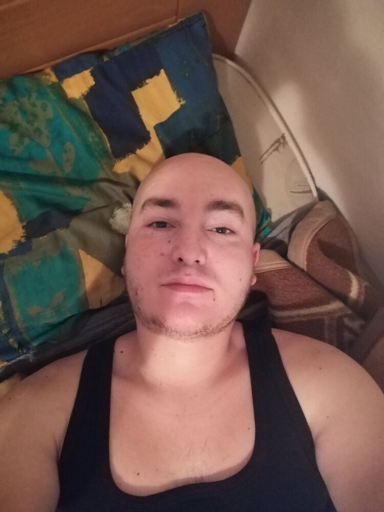  ,   Albert, 37 ,   ,   
