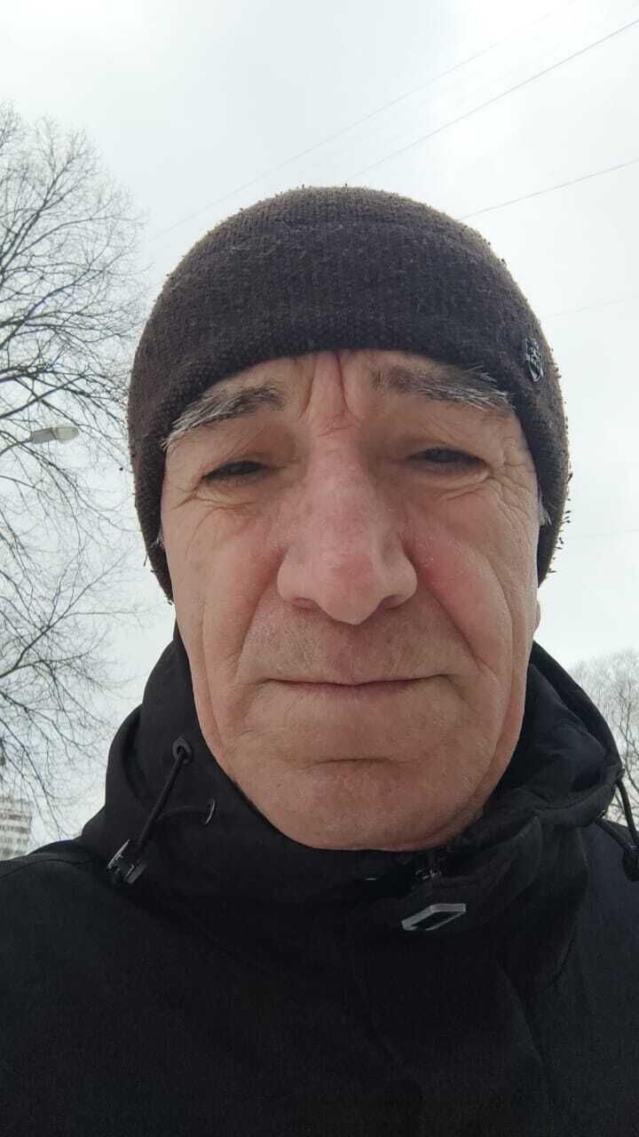  -,   Akhmed, 64 ,   ,   , c , 