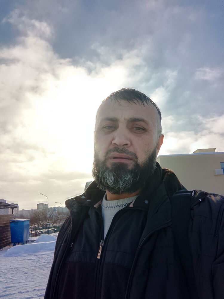  45462812  Rustam, 44 ,    
