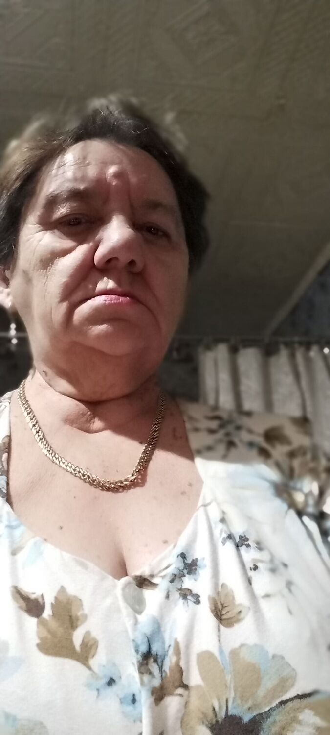  48450962  , 70 ,    