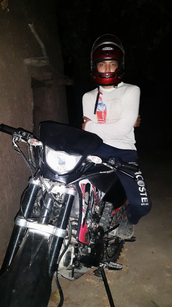  ,   , 28 ,   