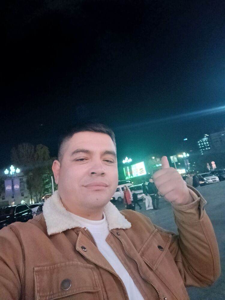 52772682  , 40 ,    