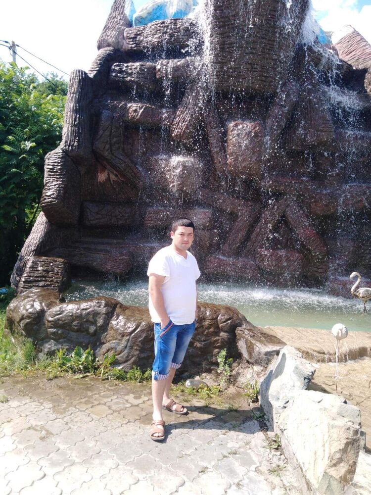  29887192  Yilmaz, 33 ,    