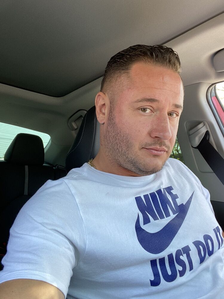  28020852  , 42 ,    -