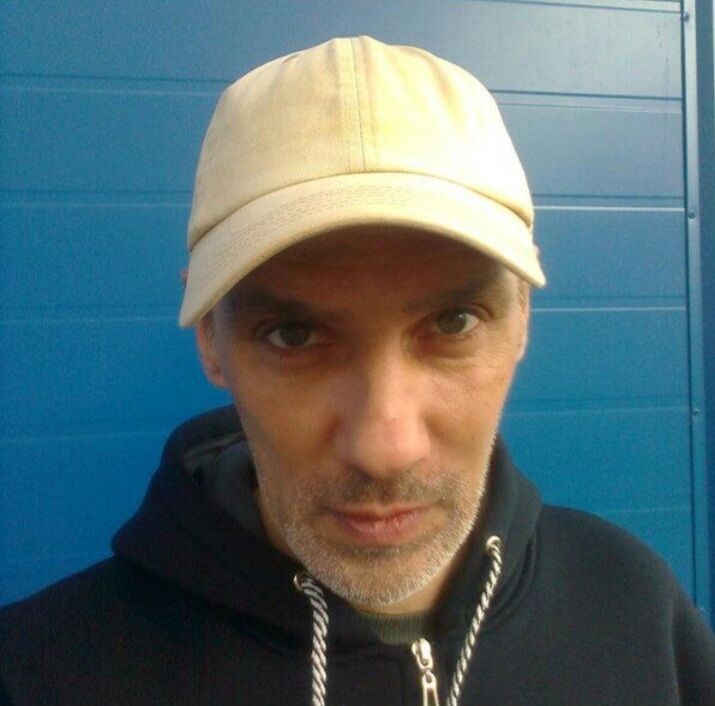 ���� 37976882 ������� �������, 52 ����, ���� ���������� � ����������