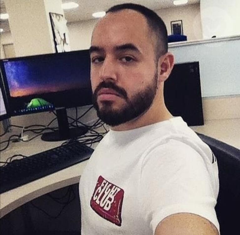  ,   Umut, 38 ,   ,   