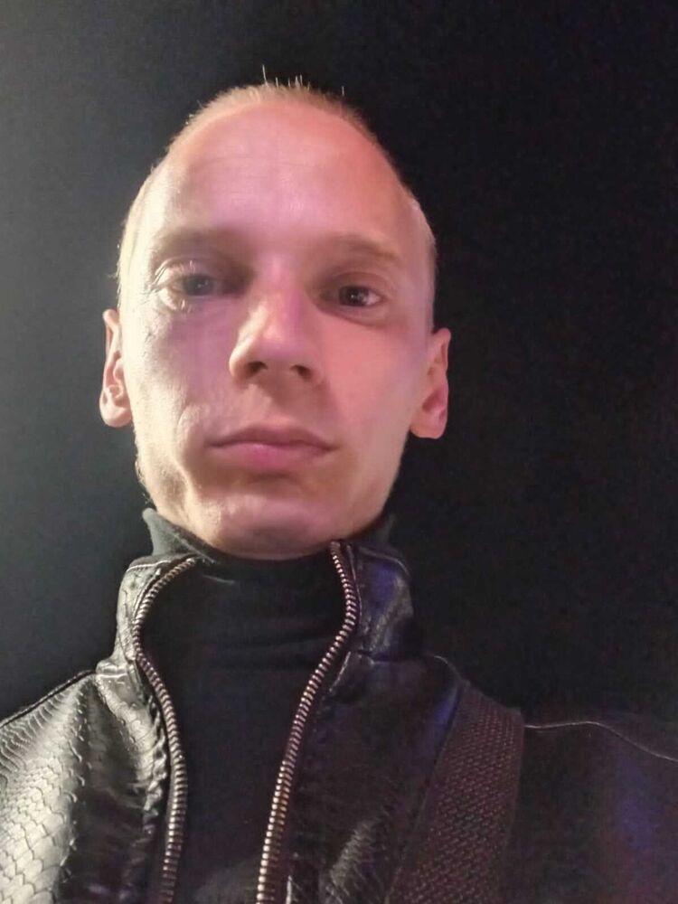  38281962  , 30 ,    