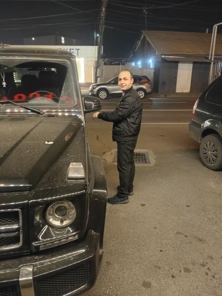  50412482  , 27 ,    