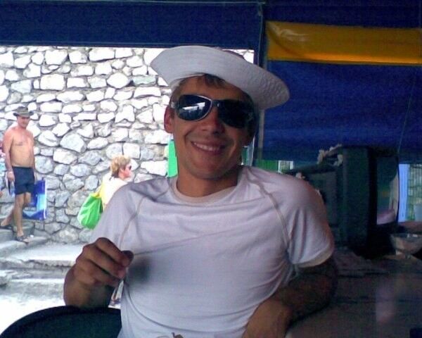  ,   Pasha, 41 ,   ,   , c 