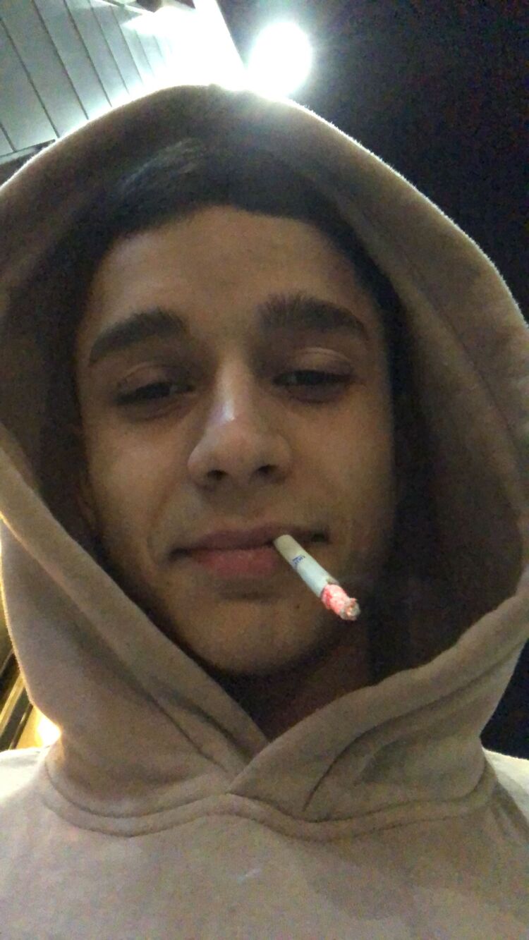  -,   , 22 ,   ,   