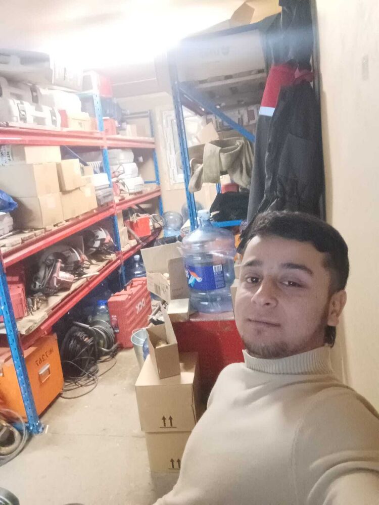  52885812  , 26 ,    