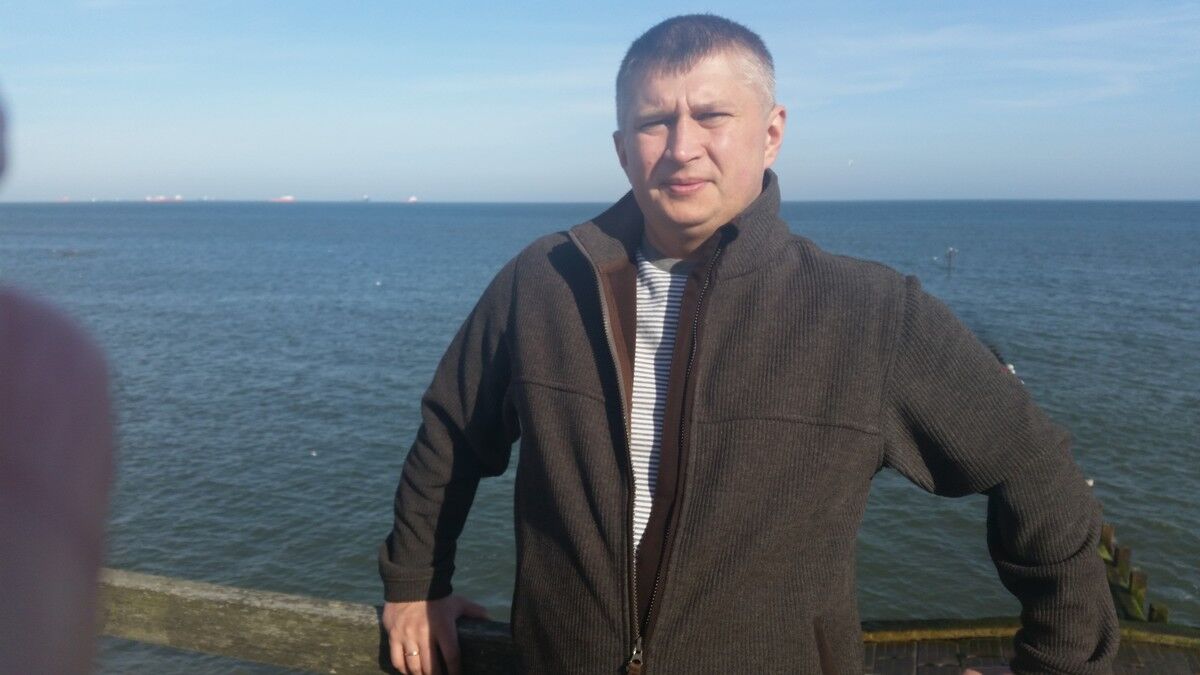  Aboyne,   Andrejs, 48 ,   ,   , c 