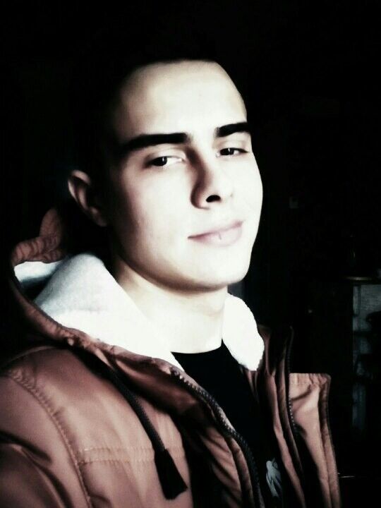  ,   Makiaveli, 28 ,   