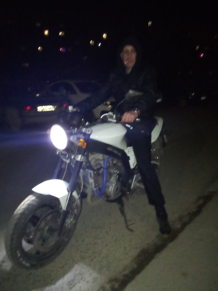  34055752  , 37 ,    