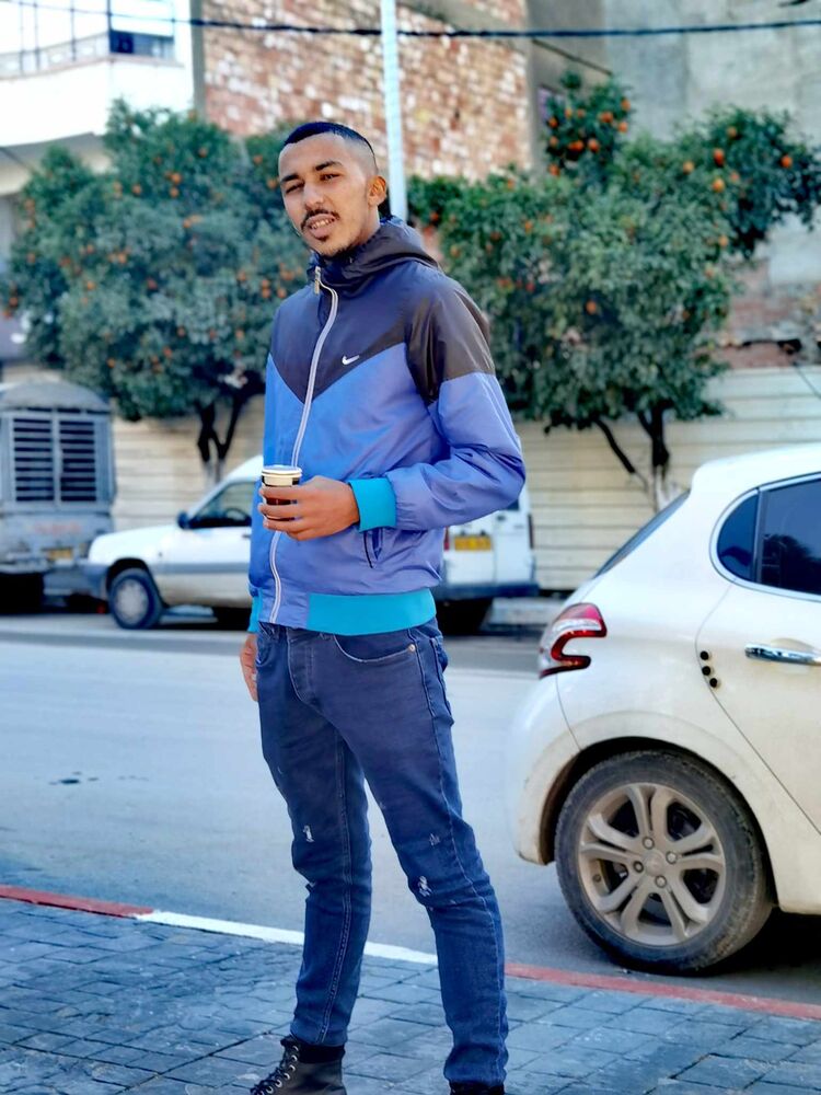 45110872  Aloula, 27 ,    Algiers