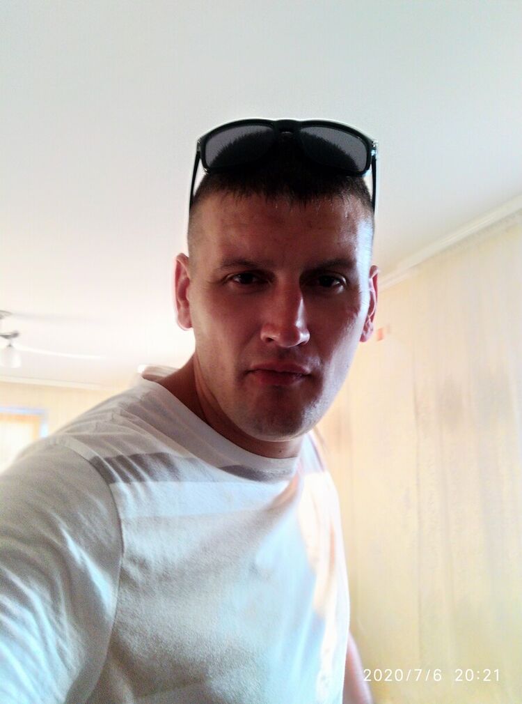  ,   Stepan, 37 ,   ,   , c , 