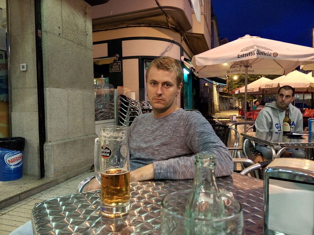  ,   Igors, 39 ,   ,   , c 