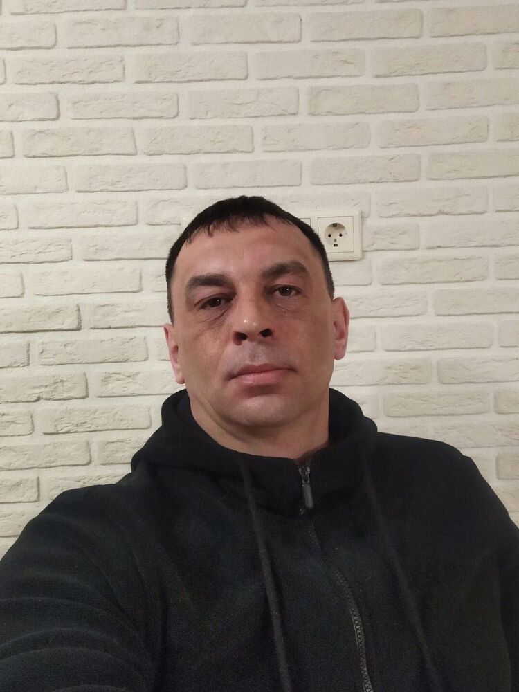  49834762  , 42 ,    