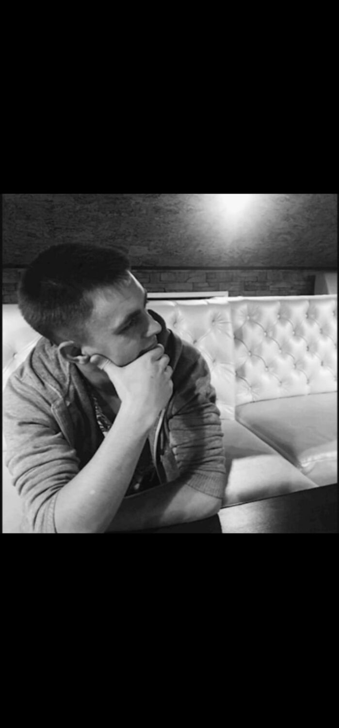  ,   Mikhail, 27 ,   ,   