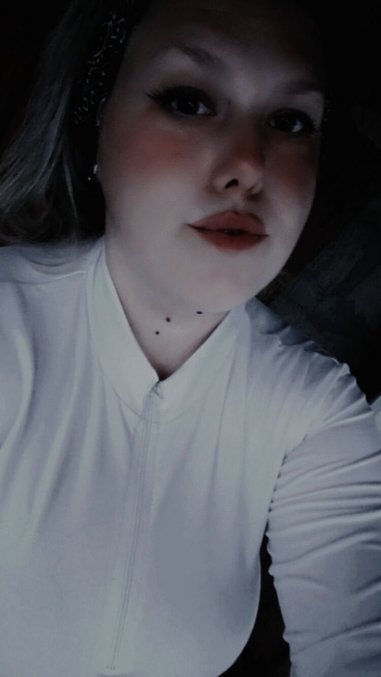  45377762  , 22 ,    