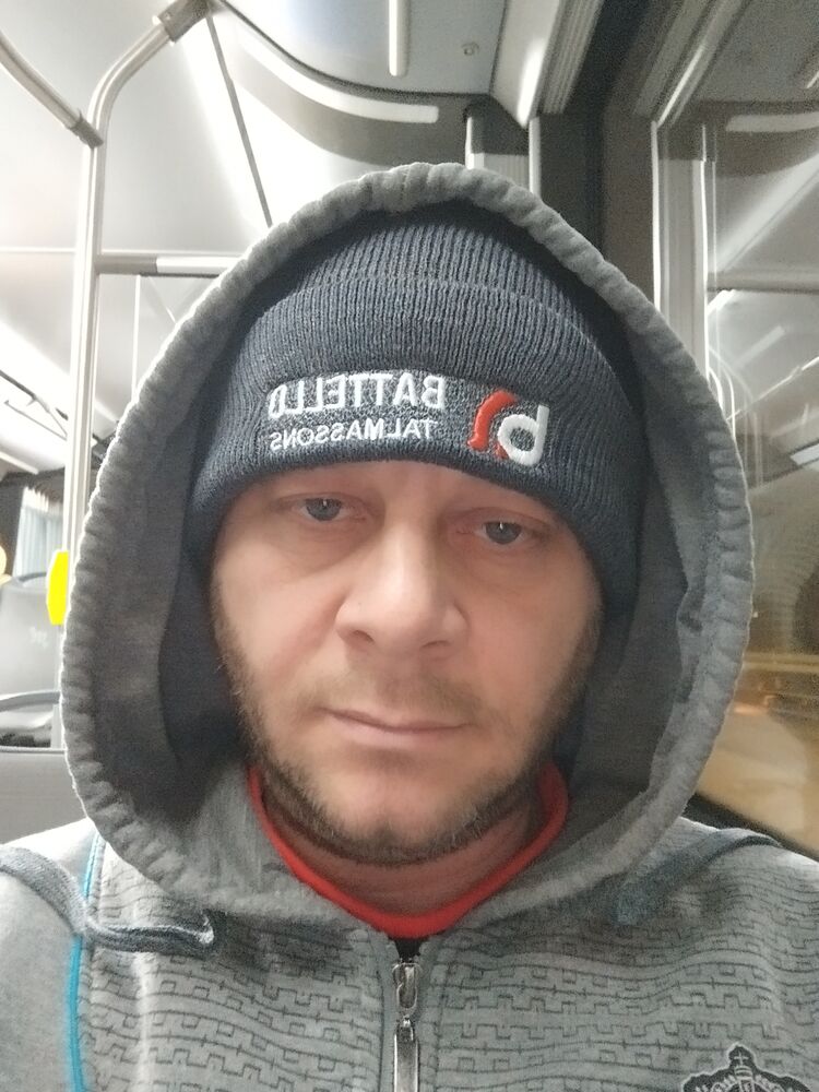  ,   Zxcvbnm, 42 ,   ,   