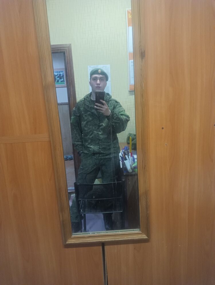  42518112  , 22 ,    