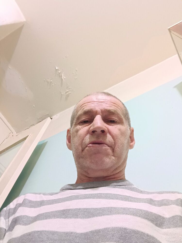  33997632  Vadim, 64 ,    -