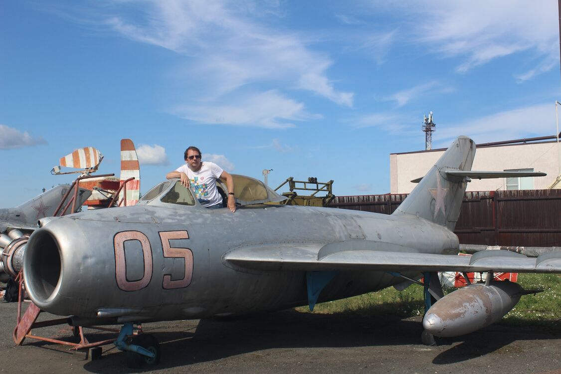  53830012  , 43 ,    -