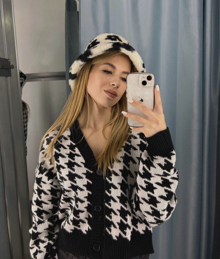  ,   , 24 ,   ,   , c 