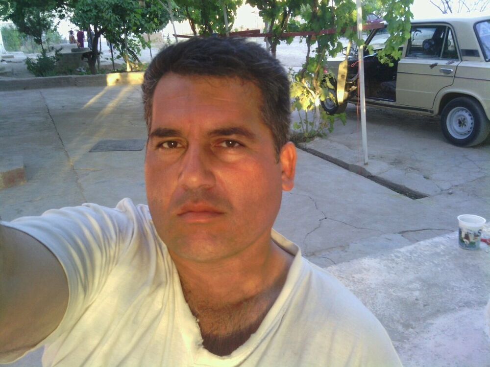  9512152  Akbar, 49 ,    