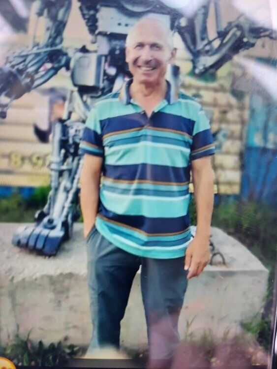  41797652  , 58 ,    